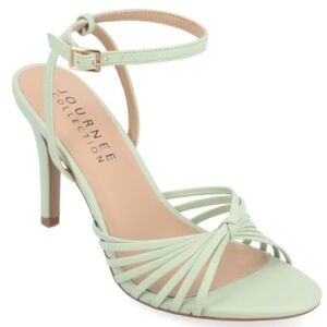 NWOB Journee CollectionVanita Multi Strap Stiletto open toe sandal sz 9